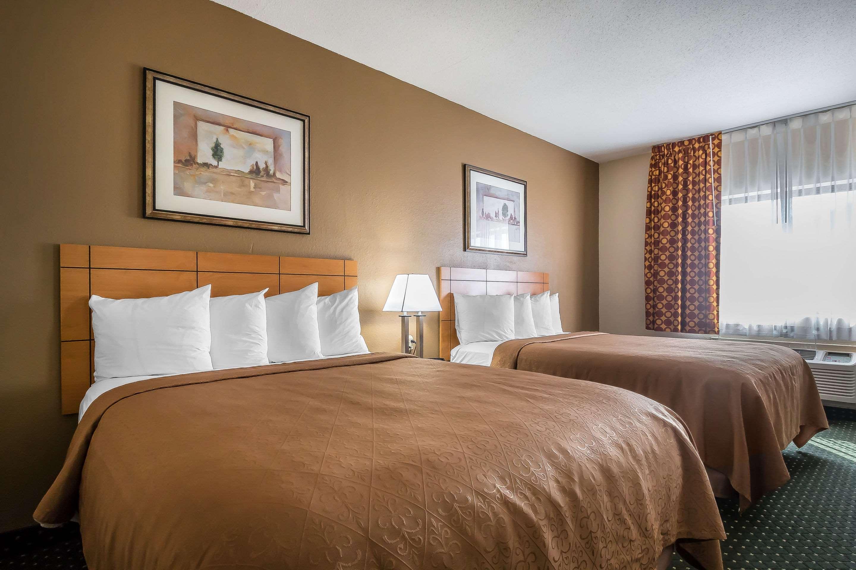 Quality Inn Coralville - Iowa River Landing Экстерьер фото